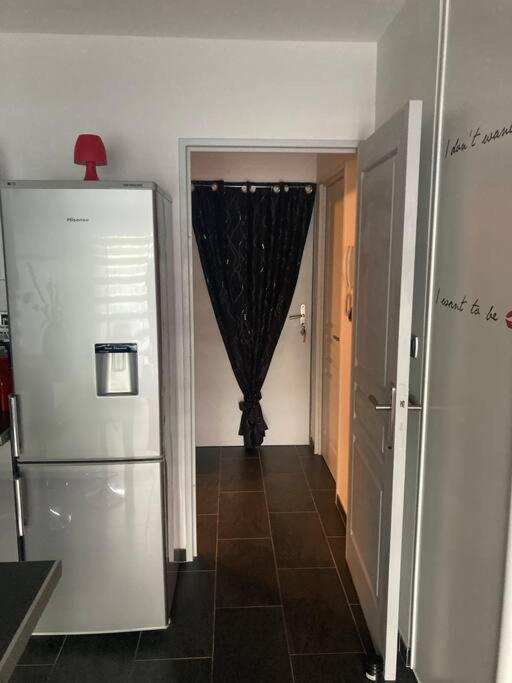Ferienwohnung Magnifique Studio Tout Equipe Classe 2 Etoiles Saint-Leu Exterior foto
